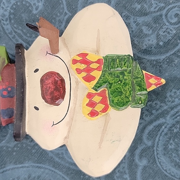 Midwest of Cannon Falls Folk Art Snowman Hanger Carved Wood-Look Ornament Lot - Picture 6 of 11